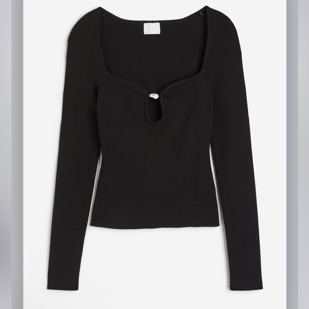 H&M Pearl Detail Top Size Small Never worn